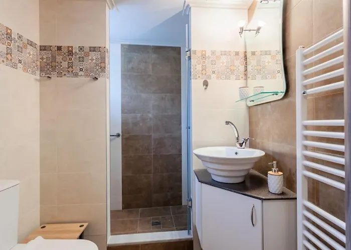 Arcadia Getaway - Sani 11