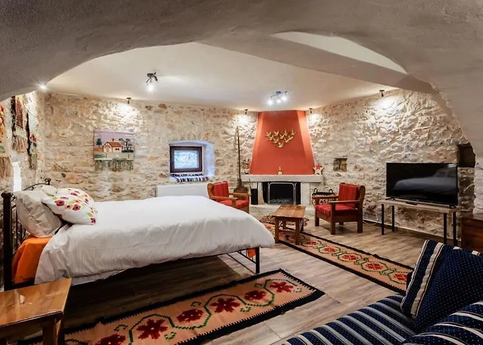 Arcadia Getaway - Sani 11