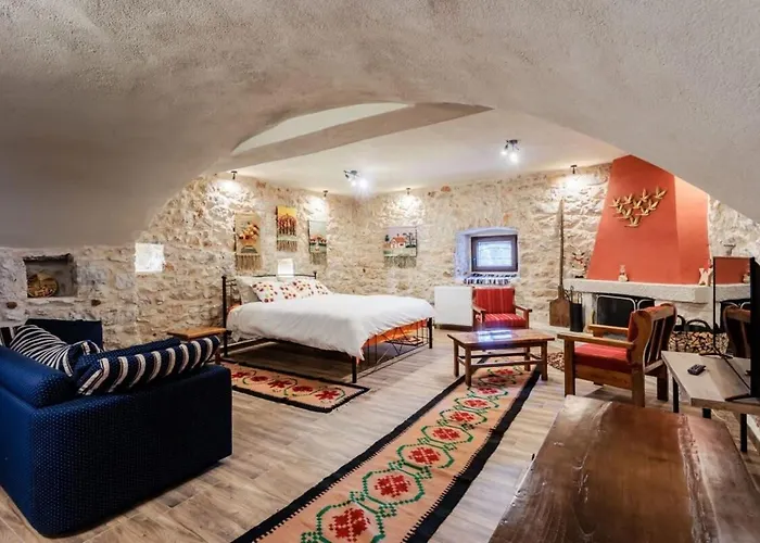 Arcadia Getaway - Sani 11 Levídhion